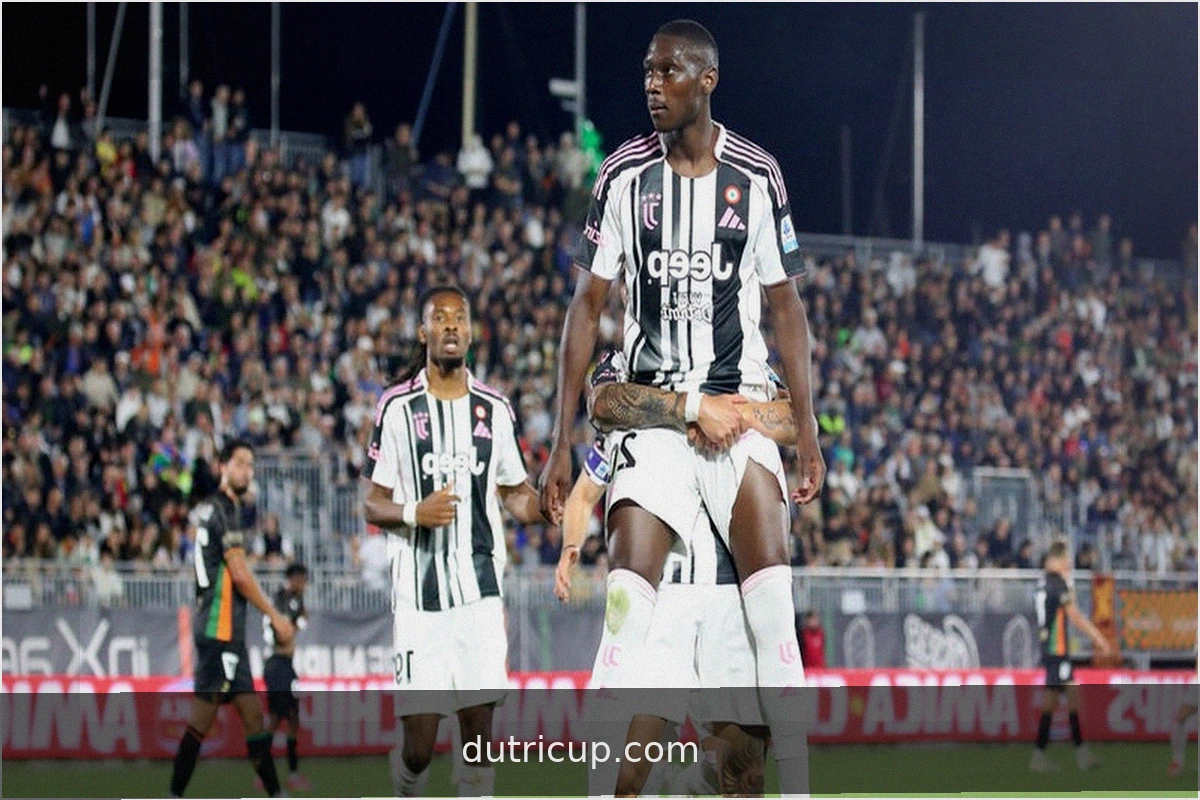 Randal Kolo Muani: Traspaso Definitivo a la Juventus desde el PSG