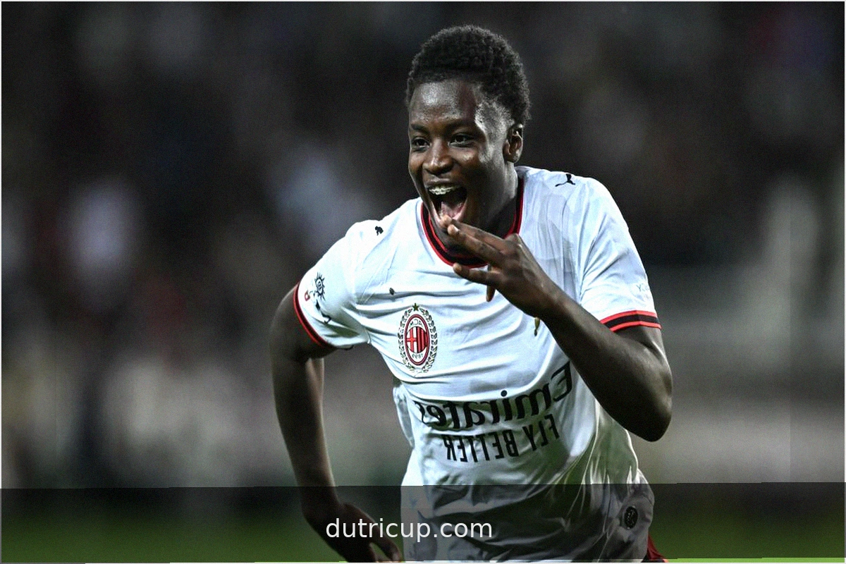 Capello: "Cissè? Estoy muy contento de que se haya dado confianza de inmediato a un joven italiano"